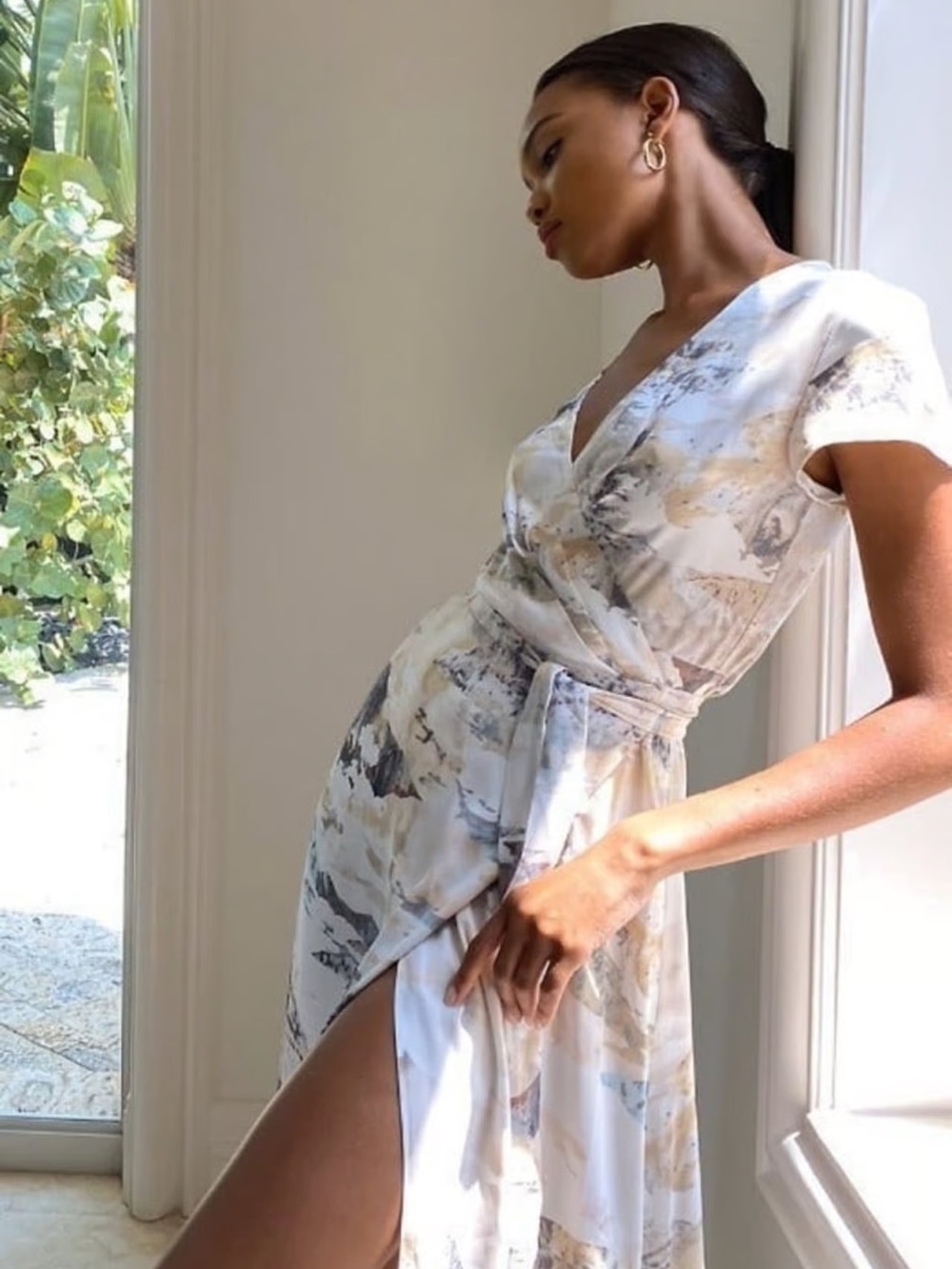 Babaton by Aritzia Neutral Watercolor Print Wrap Maxi Dress